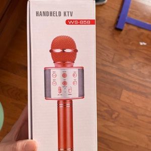 Rose gold Wireless microphone hifi speaker